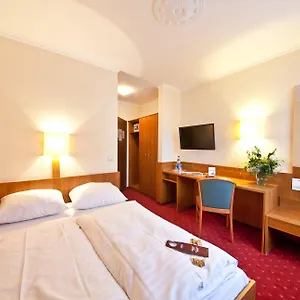 Primus Frankfurt Sachsenhausen Otel